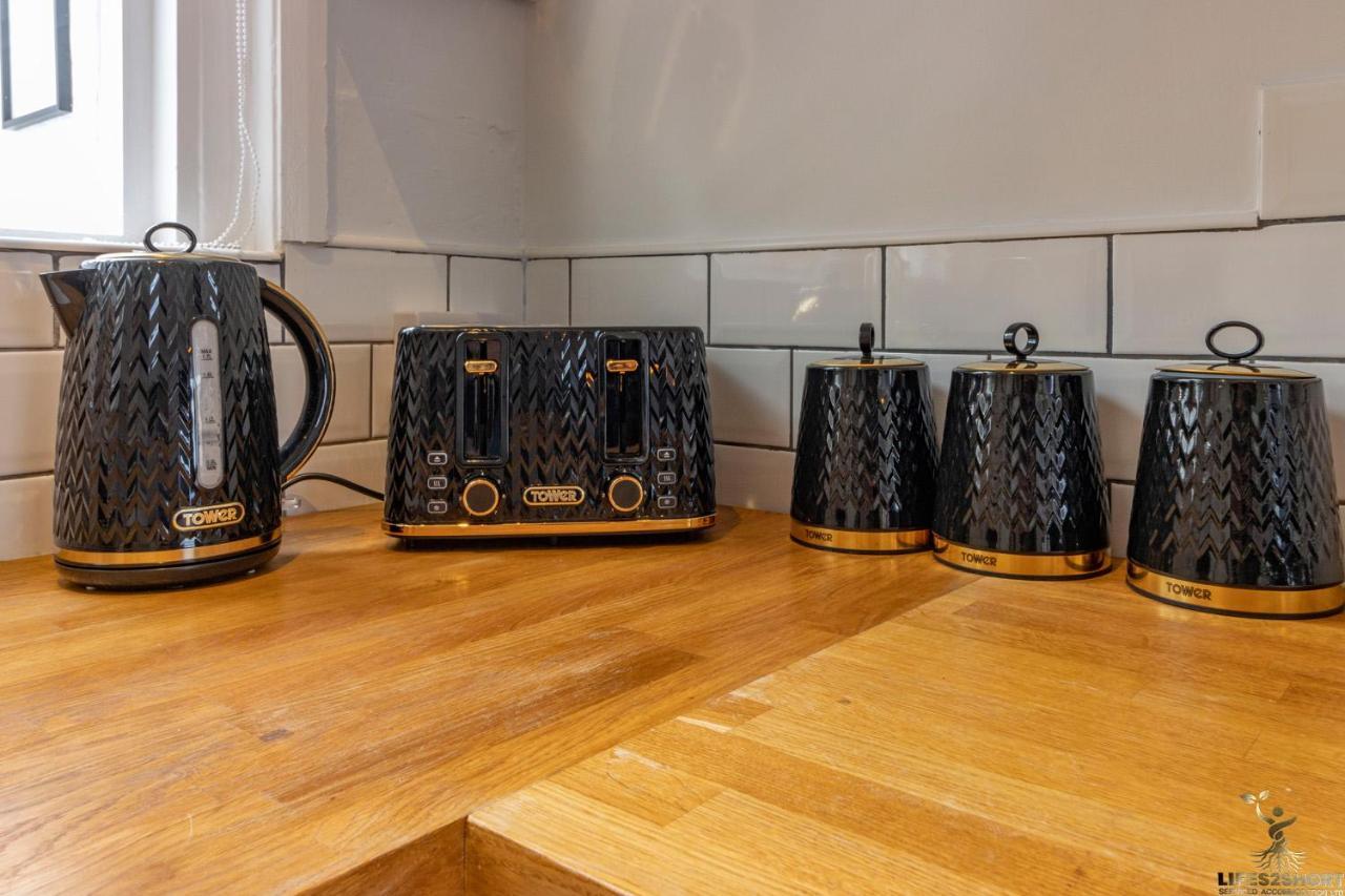 Luxe Garden House For 6 In Central Έξετερ Εξωτερικό φωτογραφία